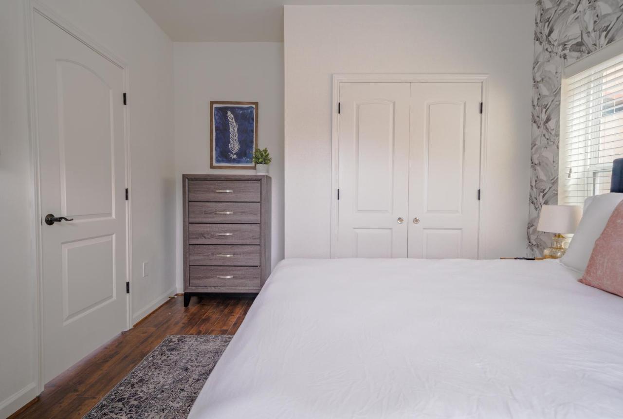 Unit 1 - Spacious & Renovated Apt Home In The City'S Action Houston Zewnętrze zdjęcie