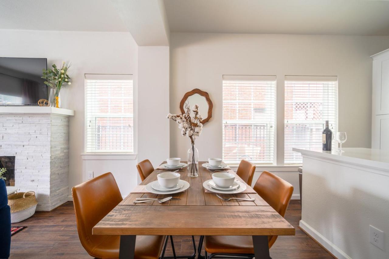 Unit 1 - Spacious & Renovated Apt Home In The City'S Action Houston Zewnętrze zdjęcie